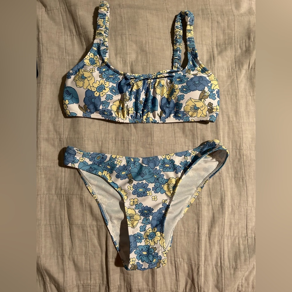 Blue floral bikini